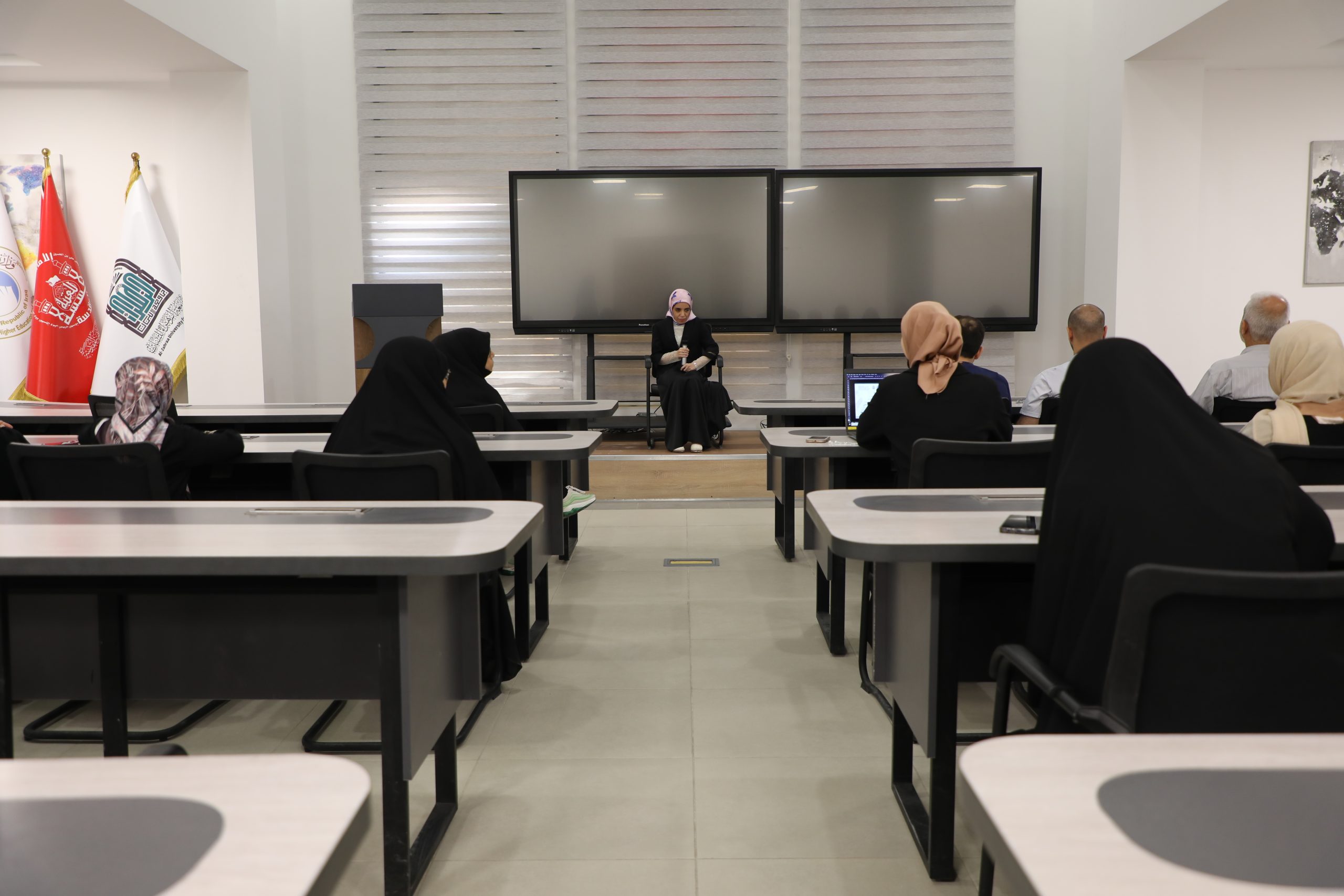 مركز التعليم المستمر يقيم دورة تدريبية للتثقيف بحقوق ذوي الإعاقة